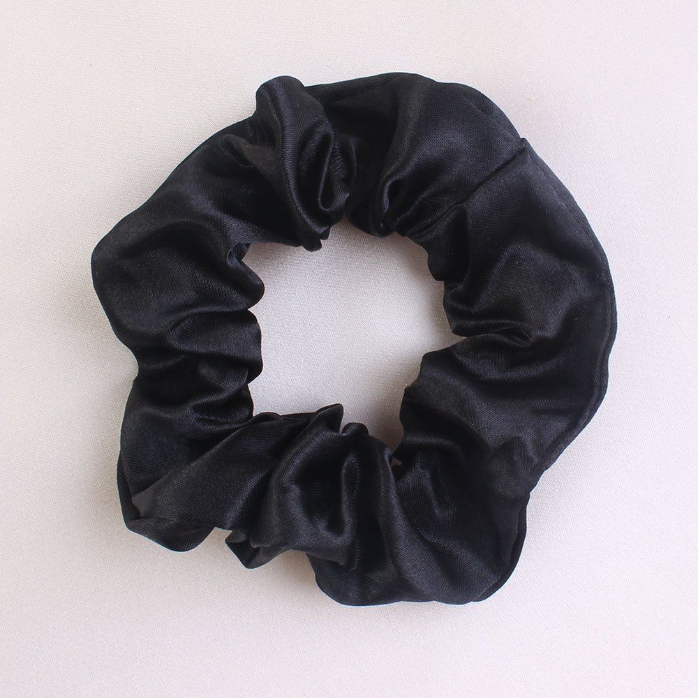 Luxurious Satin Silk Scrunchies: Gentle Care for Your Hair - Size M