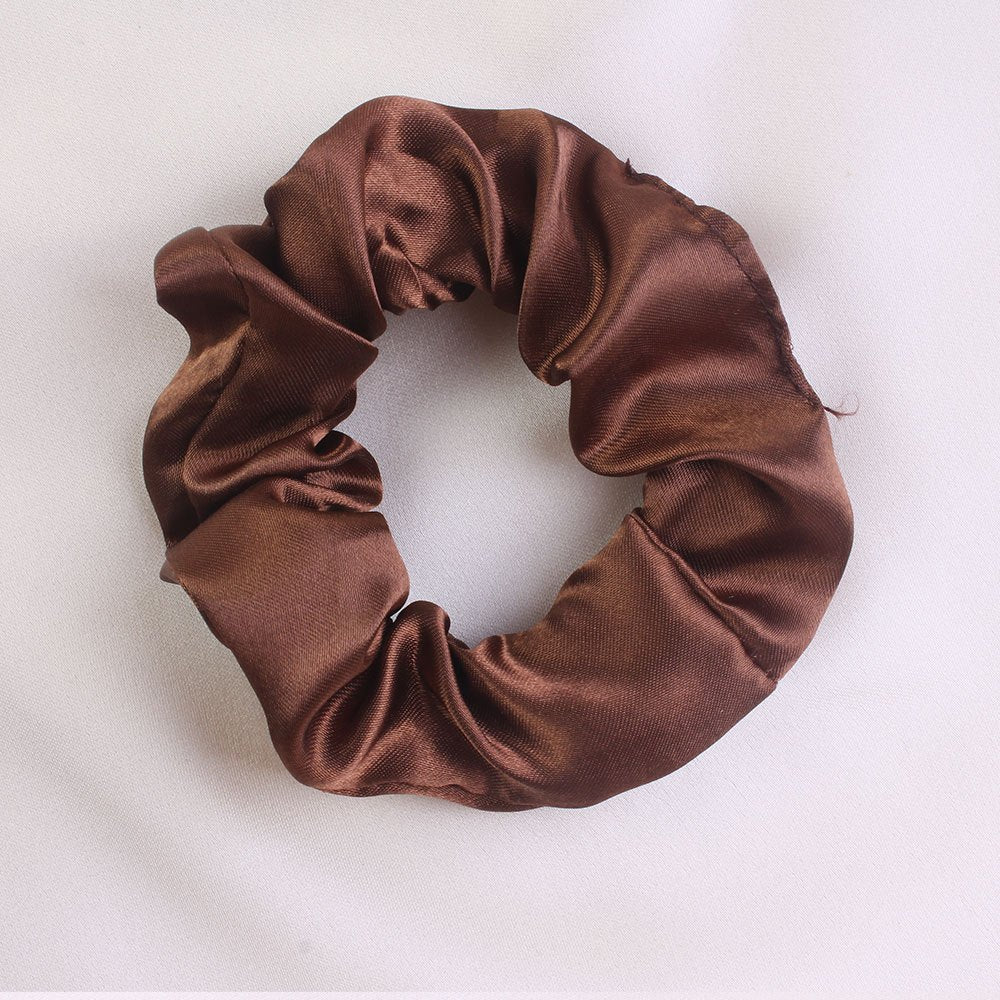 Luxurious Satin Silk Scrunchies: Gentle Care for Your Hair - Size M